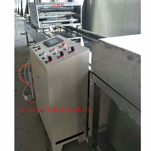 流膜機(jī) 流膜機(jī)